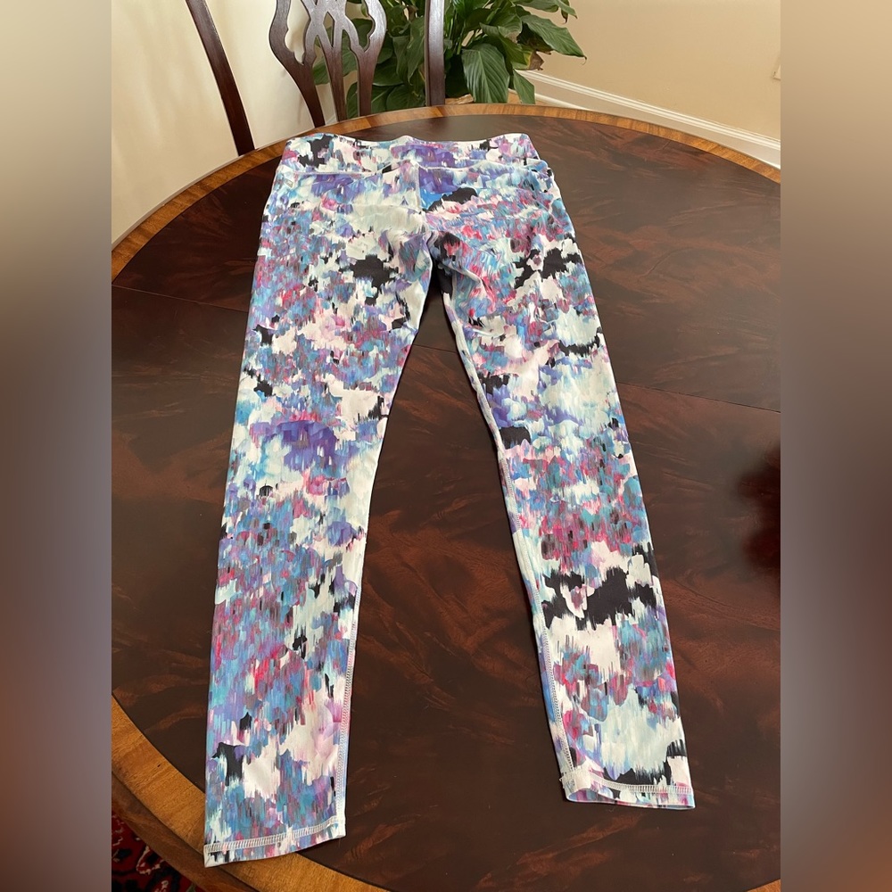 Fabletics leggings, multicolor, size medium, good condition